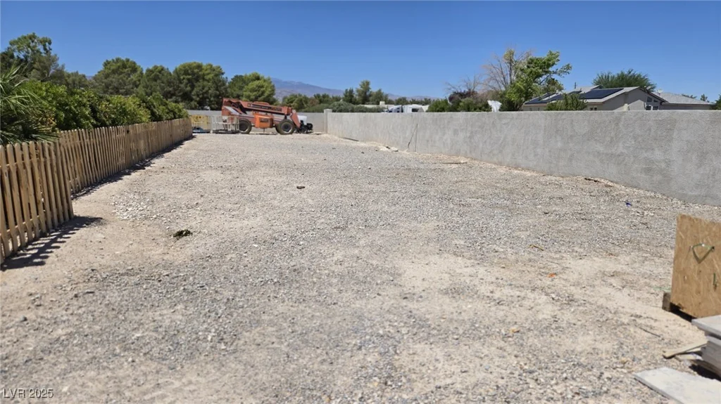 5400 Mello, Las Vegas, NV 89131