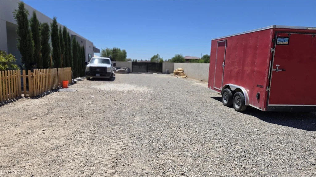 5400 Mello, Las Vegas, NV 89131