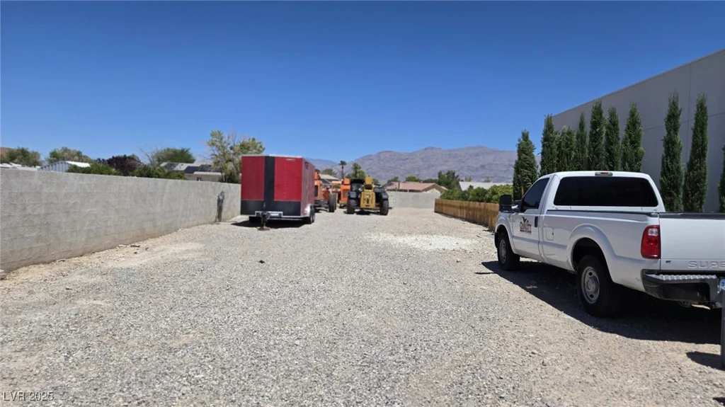 5400 Mello, Las Vegas, NV 89131