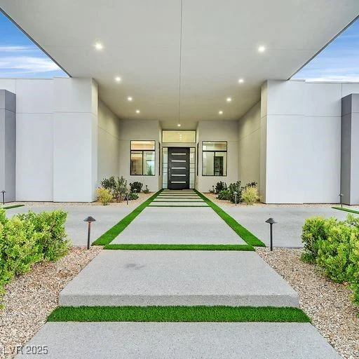 5400 Mello, Las Vegas, NV 89131