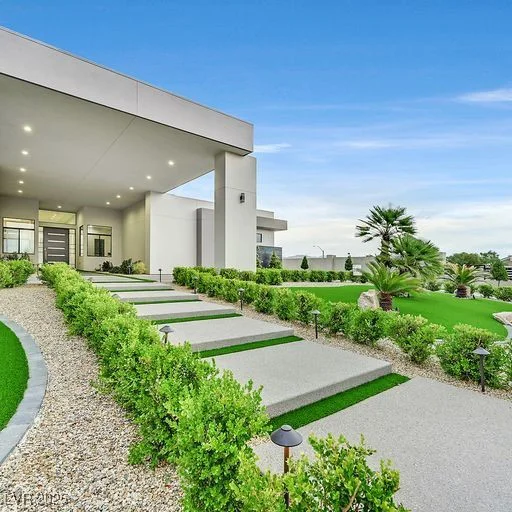 5400 Mello, Las Vegas, NV 89131