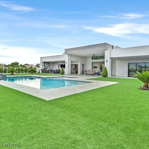 5400 Mello, Las Vegas, NV 89131