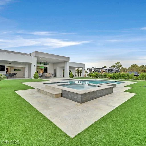 5400 Mello, Las Vegas, NV 89131