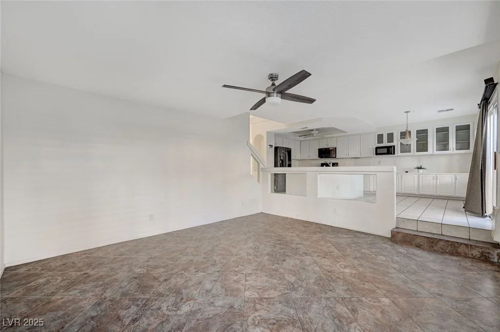 8776 Country View, Las Vegas, NV 89129