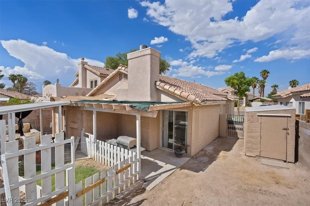 899 Hornbeak, Las Vegas, NV 89123