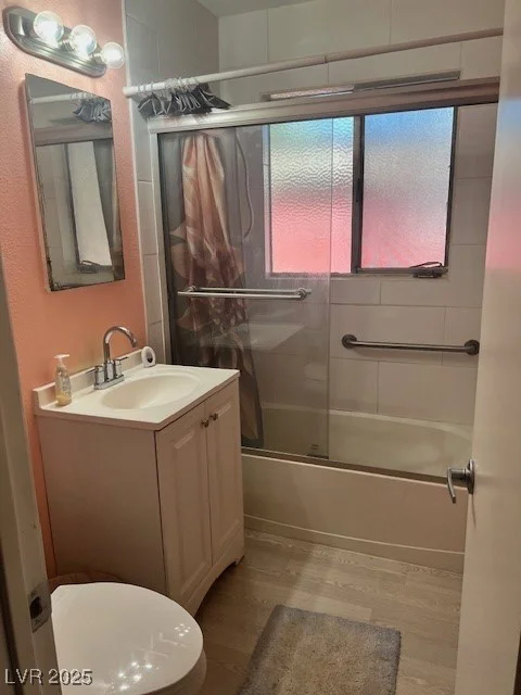 1643 E, Las Vegas, NV 89106