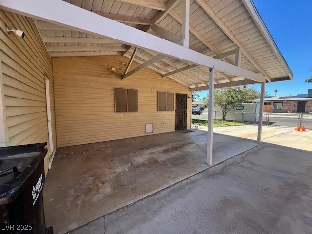1643 E, Las Vegas, NV 89106