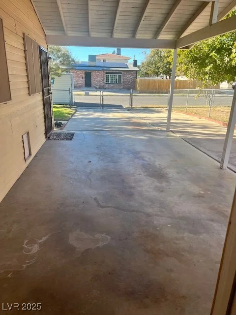 1643 E, Las Vegas, NV 89106