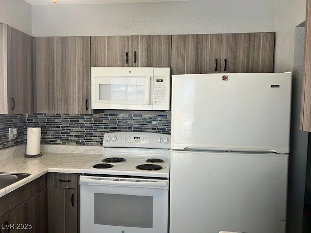 1643 E, Las Vegas, NV 89106