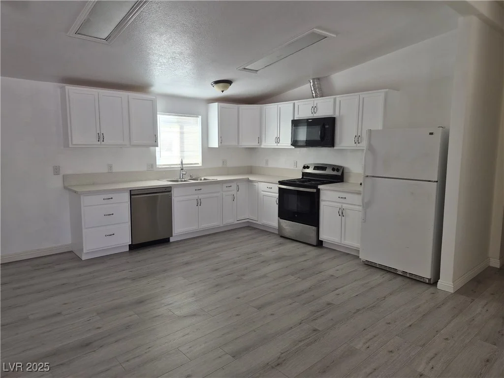 3850 Leonard, Pahrump, NV 89060