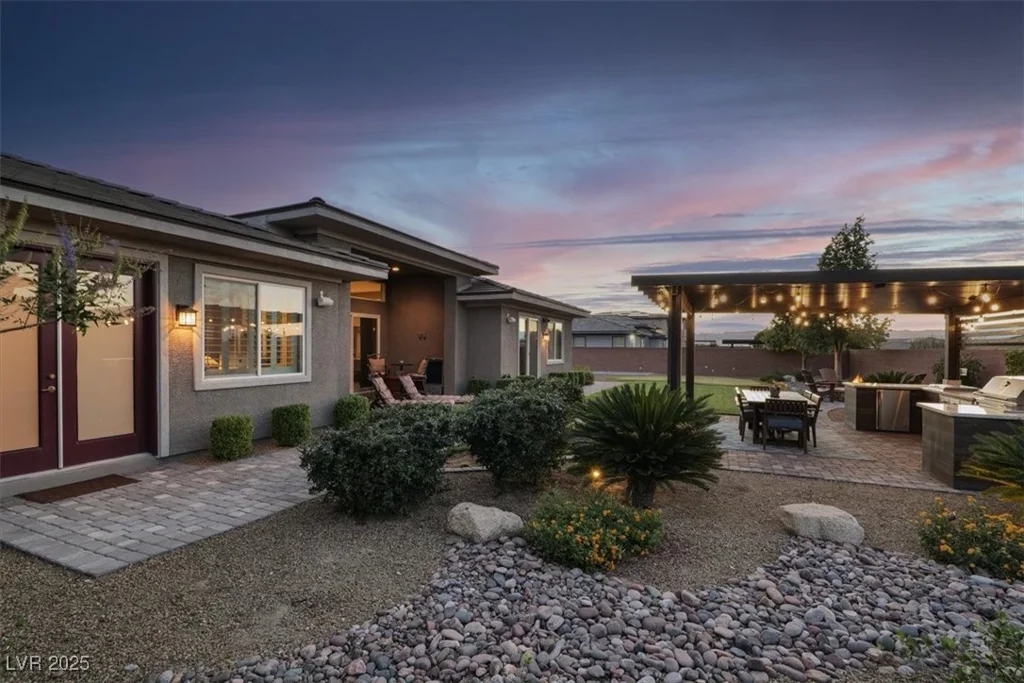 2931 Edgemont, Henderson, NV 89074