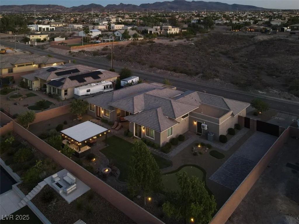 2931 Edgemont, Henderson, NV 89074