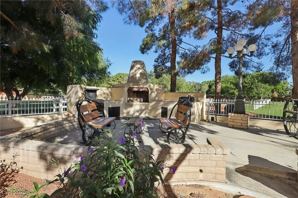 6600 Via Provenza, Las Vegas, NV 89131