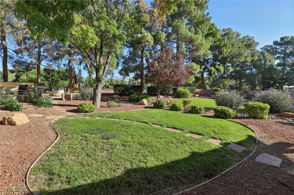 6600 Via Provenza, Las Vegas, NV 89131