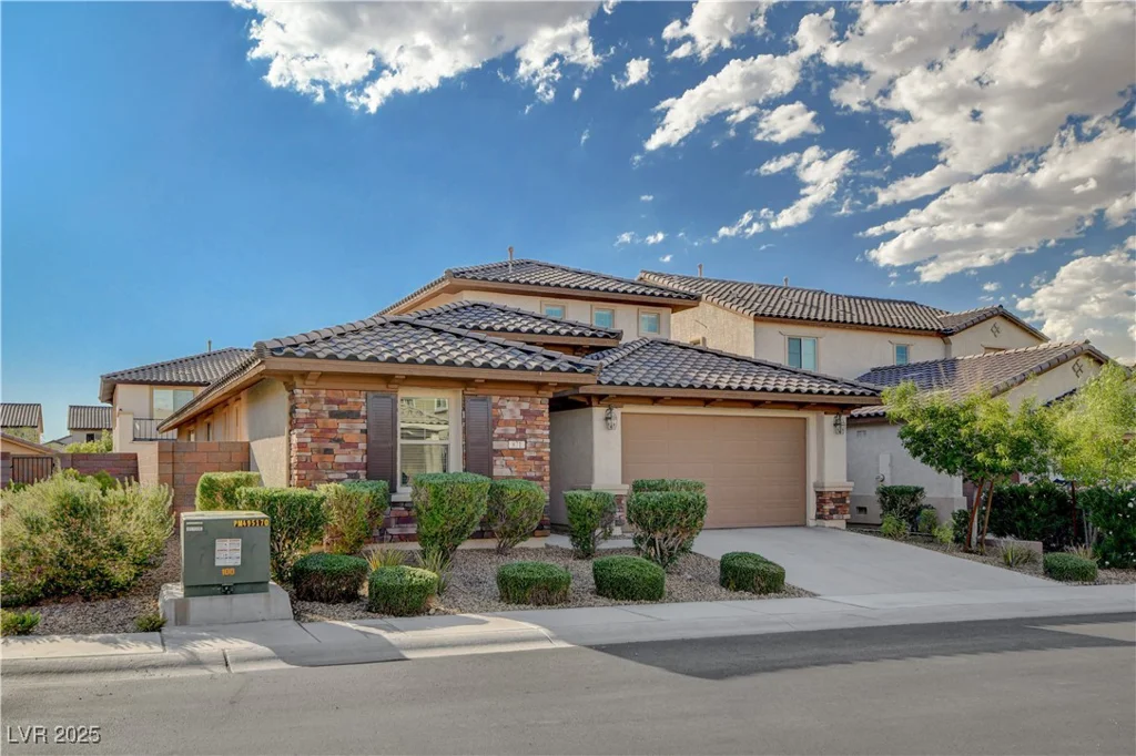 871 Via Della Vittoria, Henderson, NV 89011