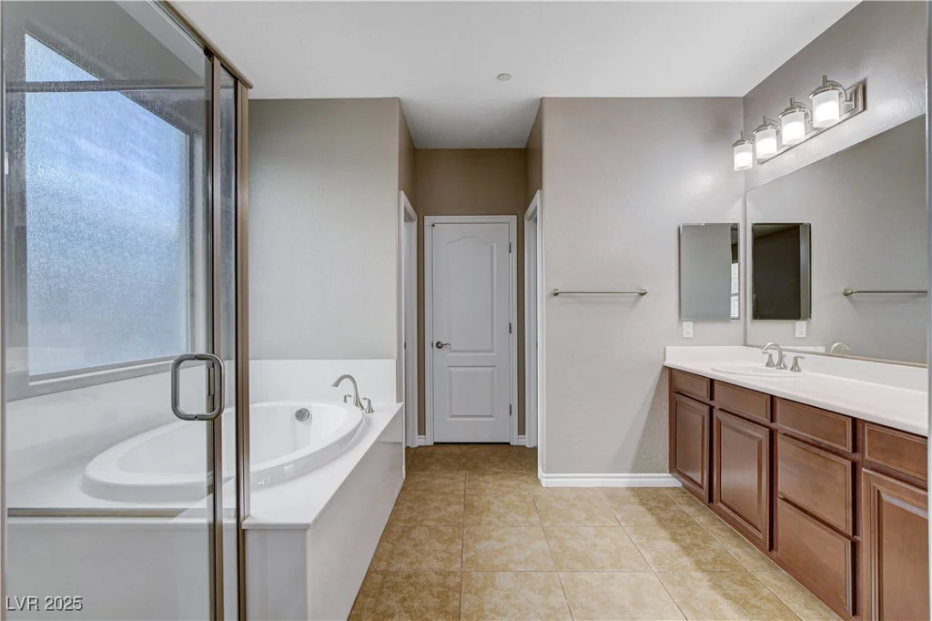 871 Via Della Vittoria, Henderson, NV 89011
