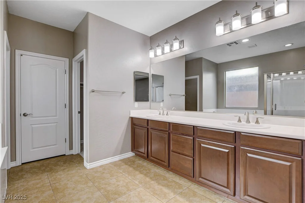871 Via Della Vittoria, Henderson, NV 89011