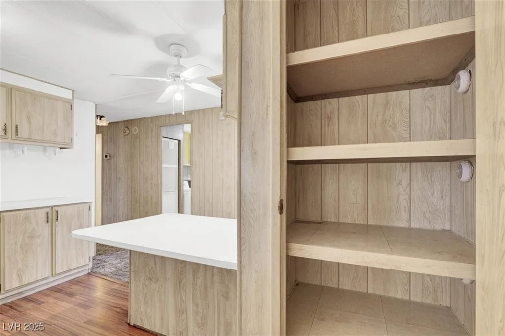 3361 Gulf Shores, Las Vegas, NV 89122