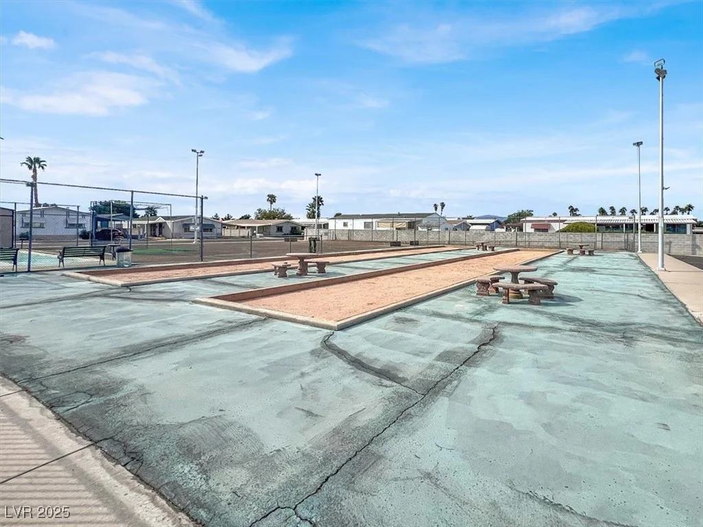 3361 Gulf Shores, Las Vegas, NV 89122