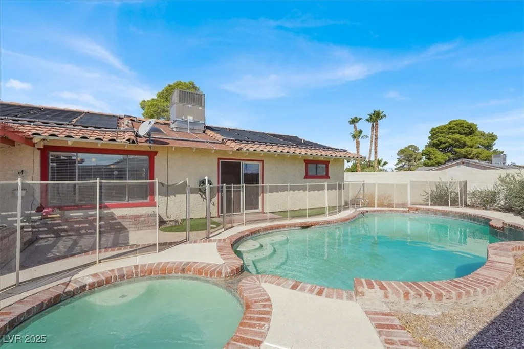 4596 Eureka, Las Vegas, NV 89103