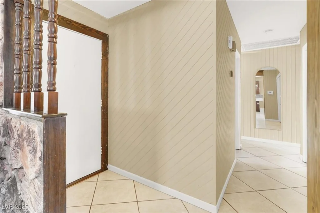 4596 Eureka, Las Vegas, NV 89103