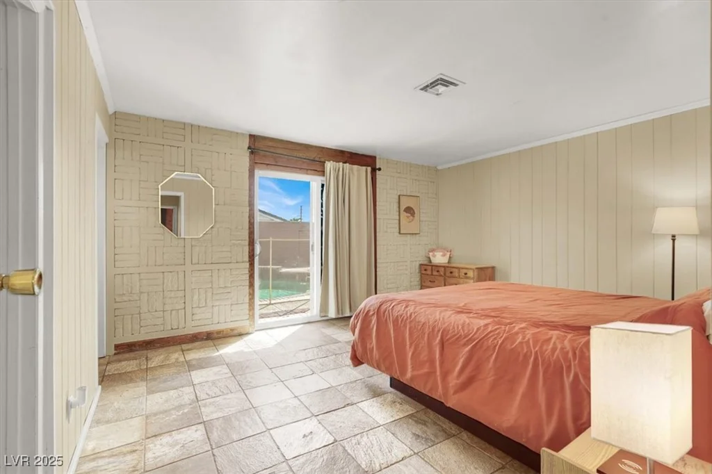 4596 Eureka, Las Vegas, NV 89103