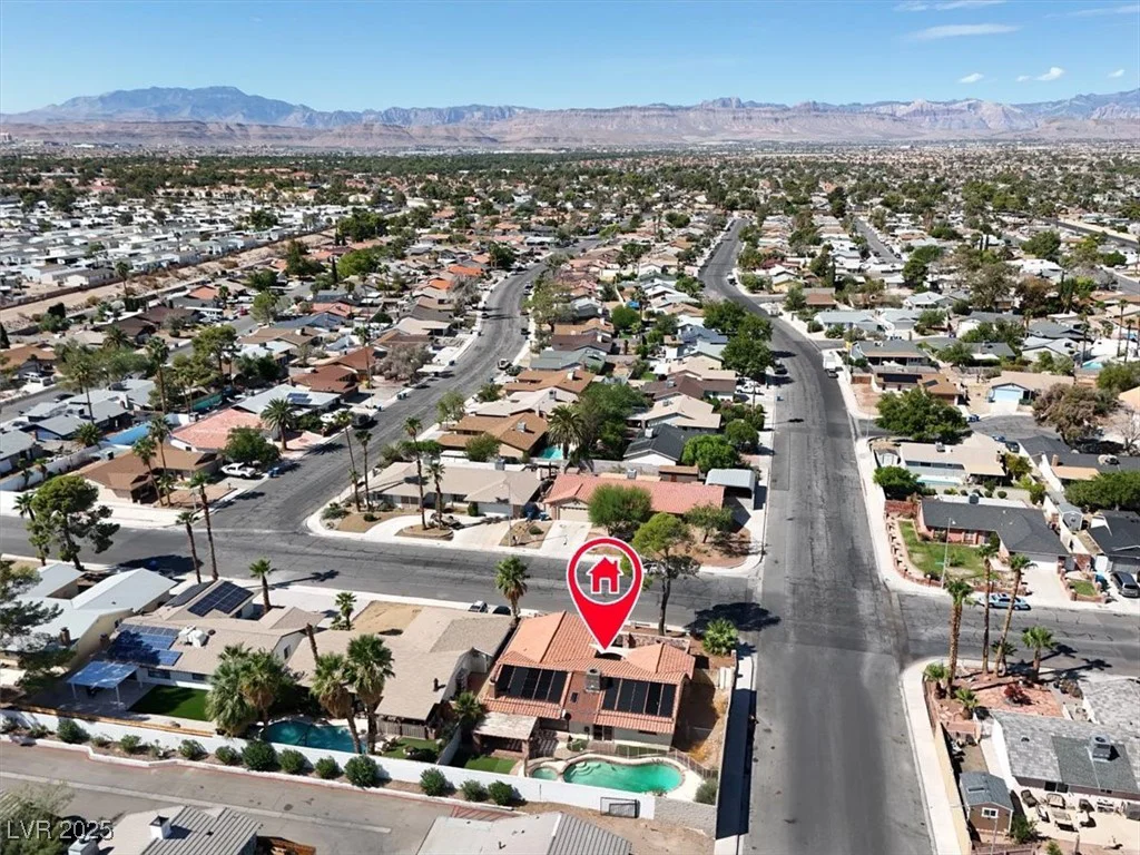 4596 Eureka, Las Vegas, NV 89103