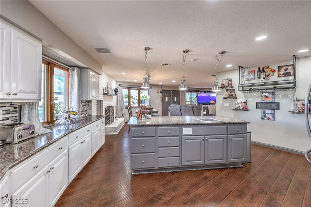 3195 Mann, Las Vegas, NV 89146