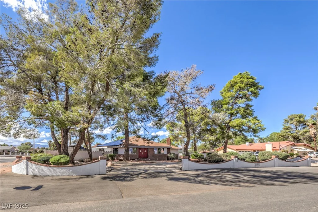 3195 Mann, Las Vegas, NV 89146