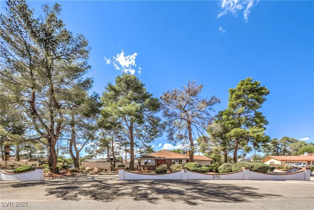 3195 Mann, Las Vegas, NV 89146