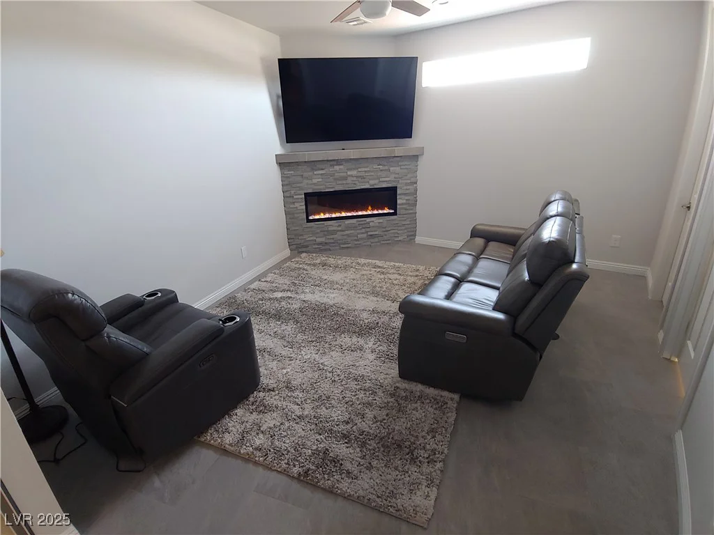 8175 Arville, Las Vegas, NV 89139