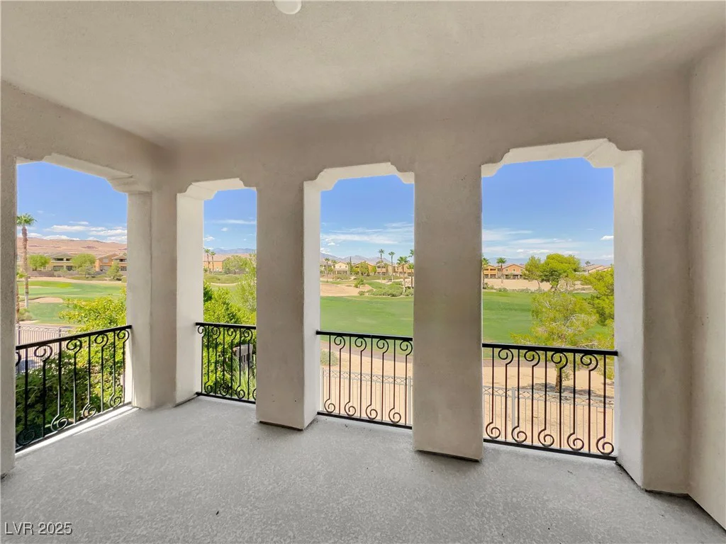 134 Crooked Putter, Las Vegas, NV 89148