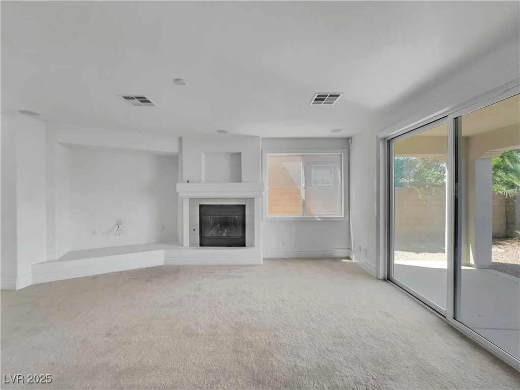 134 Crooked Putter, Las Vegas, NV 89148
