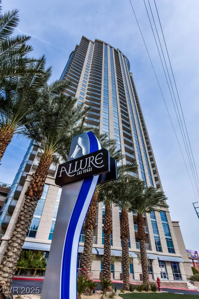 200 SAHARA, Las Vegas, NV 89102