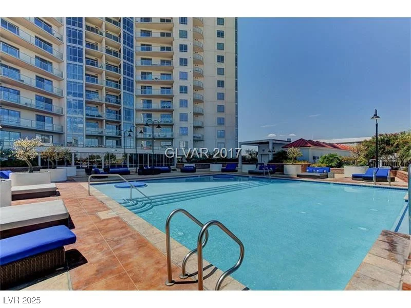 200 SAHARA, Las Vegas, NV 89102