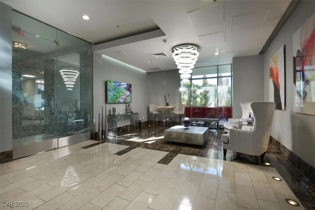 200 SAHARA, Las Vegas, NV 89102