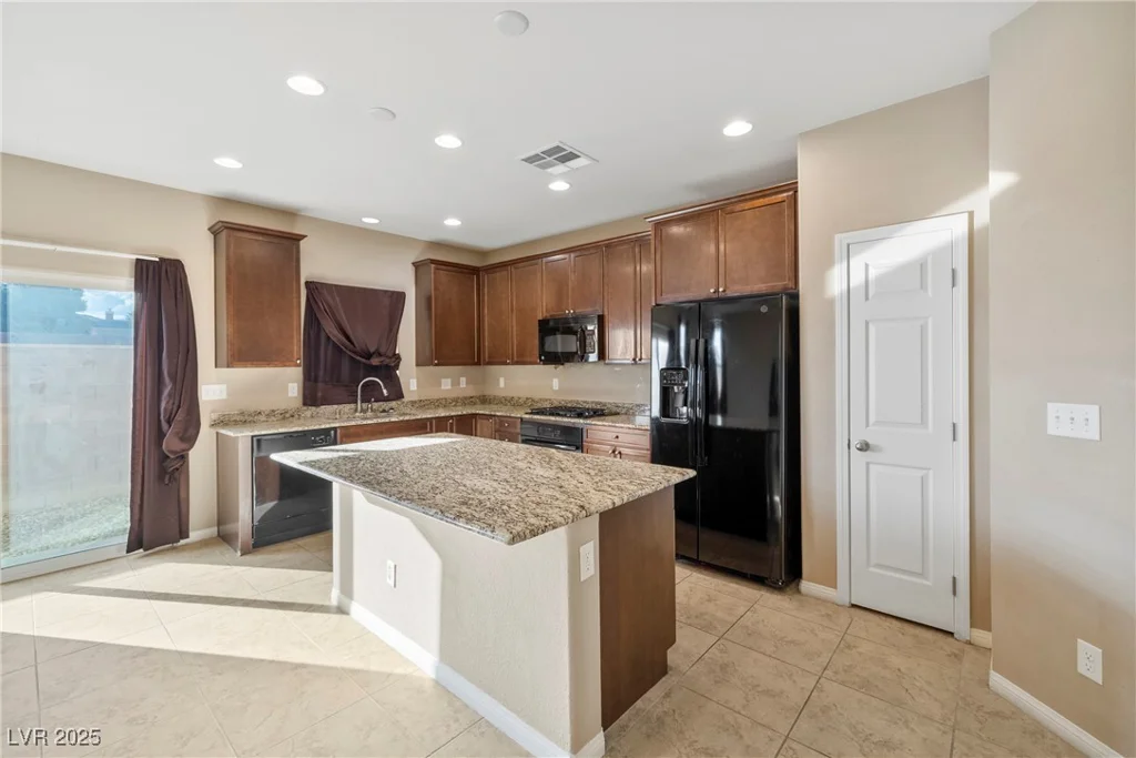 5687 Foxglove Field, Las Vegas, NV 89130