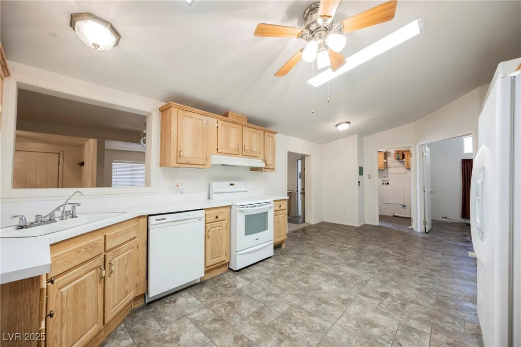 1590 Appaloosa, Pahrump, NV 89060