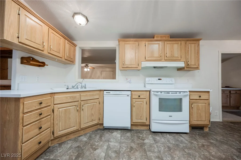 1590 Appaloosa, Pahrump, NV 89060