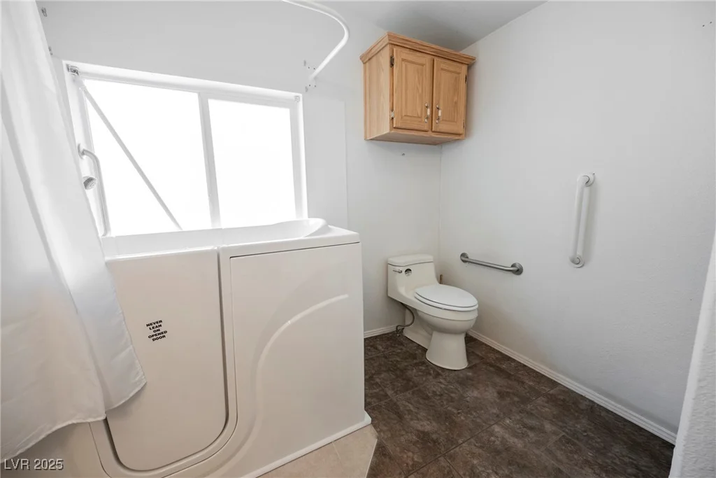 1590 Appaloosa, Pahrump, NV 89060