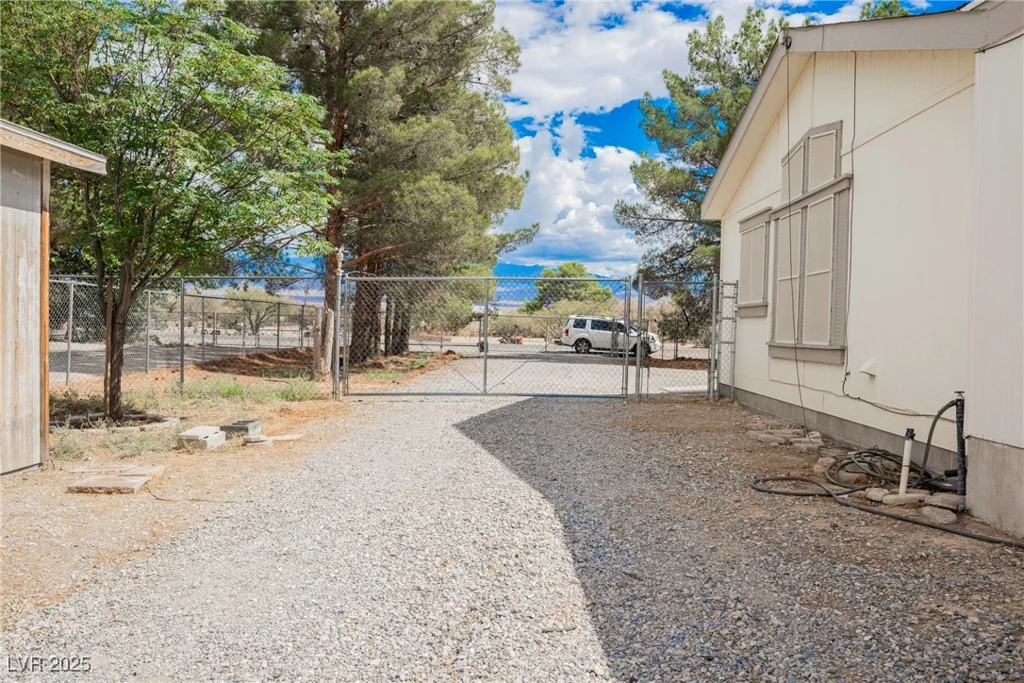 1590 Appaloosa, Pahrump, NV 89060