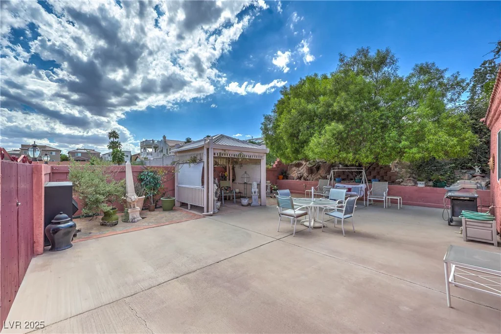 5535 Mount Diablo, Las Vegas, NV 89118