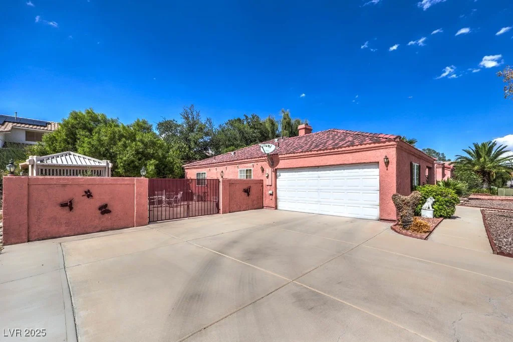 5535 Mount Diablo, Las Vegas, NV 89118