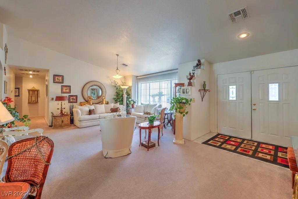 5535 Mount Diablo, Las Vegas, NV 89118