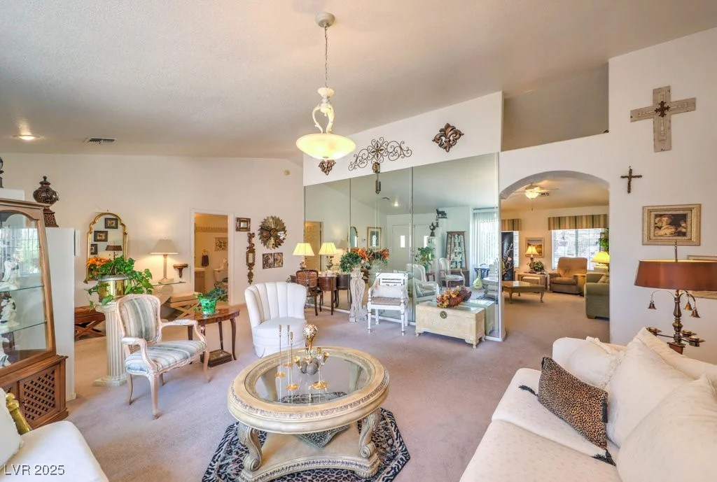 5535 Mount Diablo, Las Vegas, NV 89118