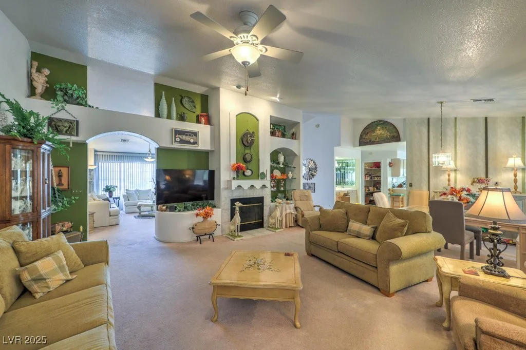 5535 Mount Diablo, Las Vegas, NV 89118