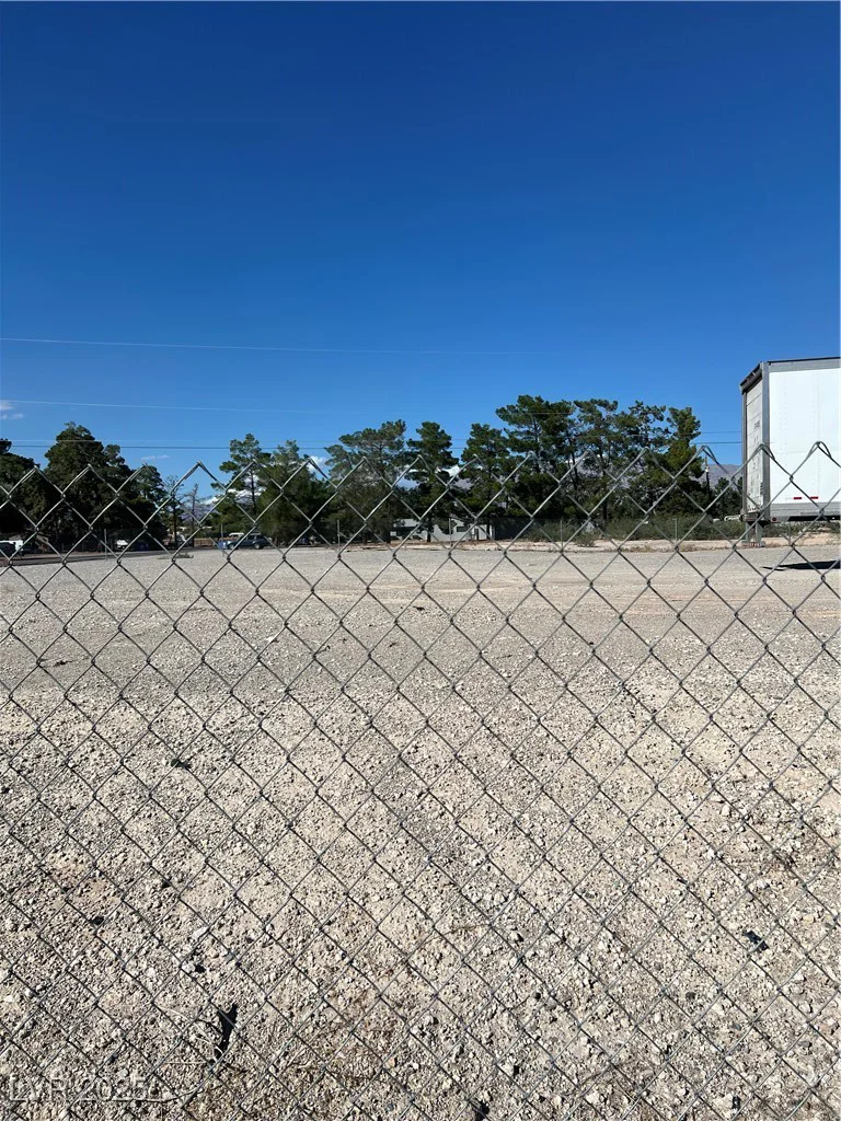 5622 Rowland, Las Vegas, NV 89130