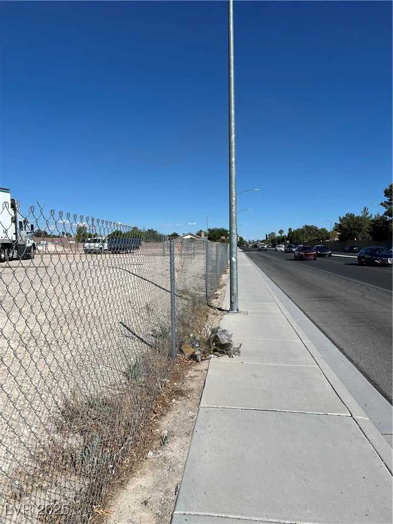 5622 Rowland, Las Vegas, NV 89130
