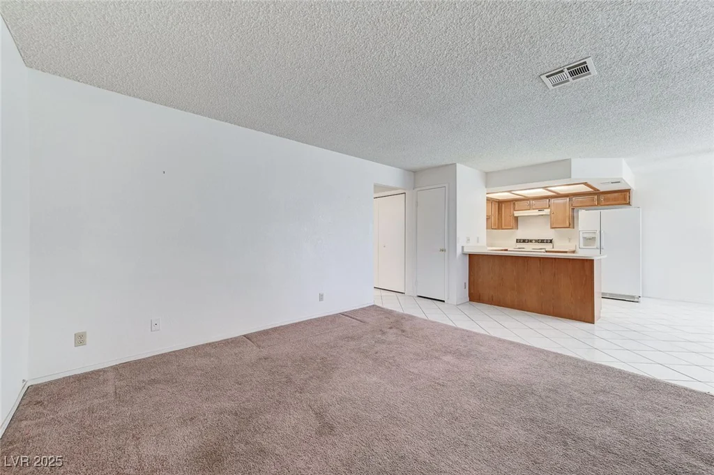 1329 Pinto Rock, Las Vegas, NV 89128