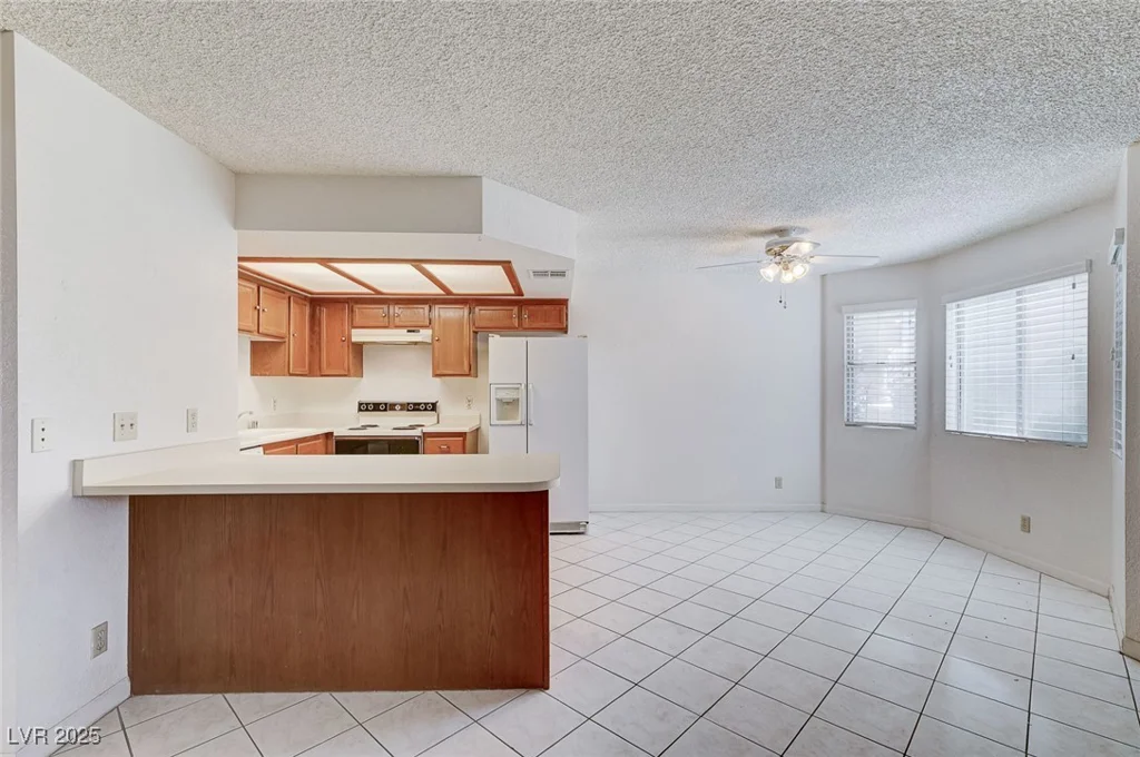1329 Pinto Rock, Las Vegas, NV 89128